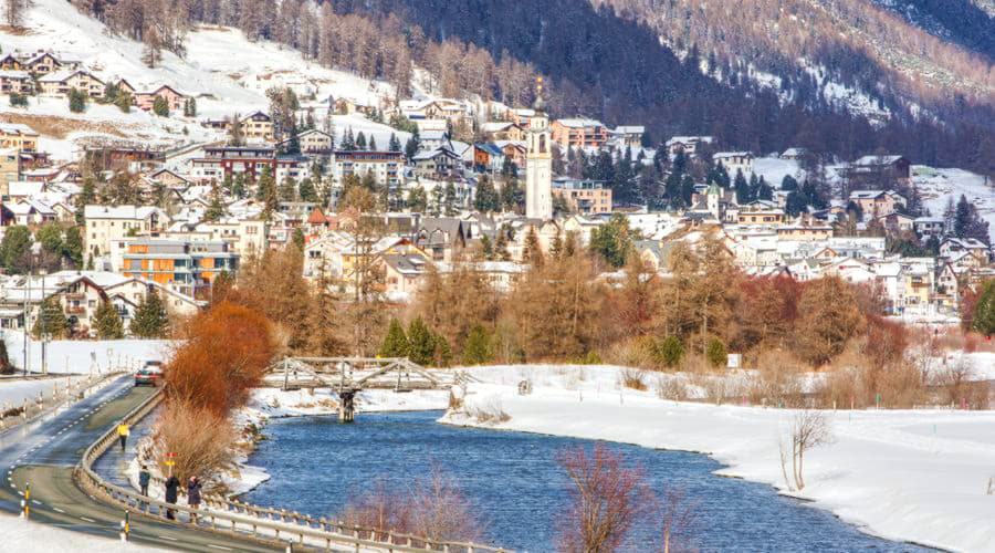 Meilleures offres de location de voitures à Samedan